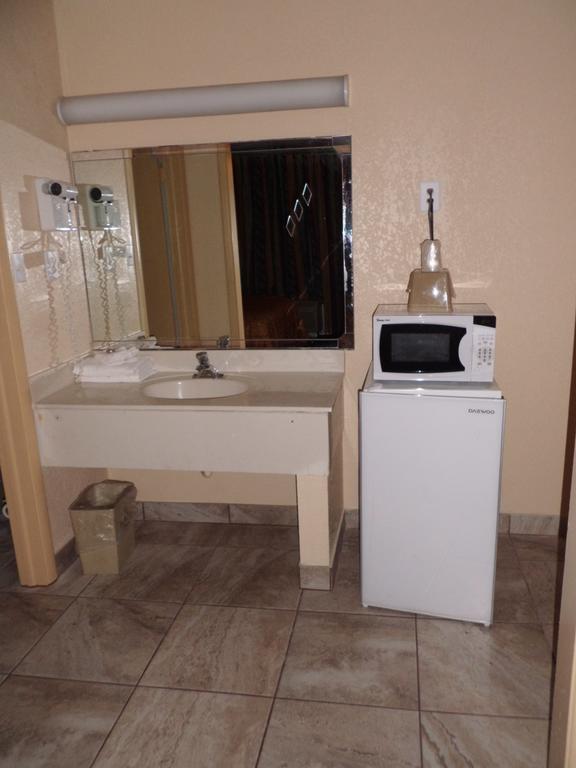 America'S Best Inn & Suites-Lakeland Eksteriør billede